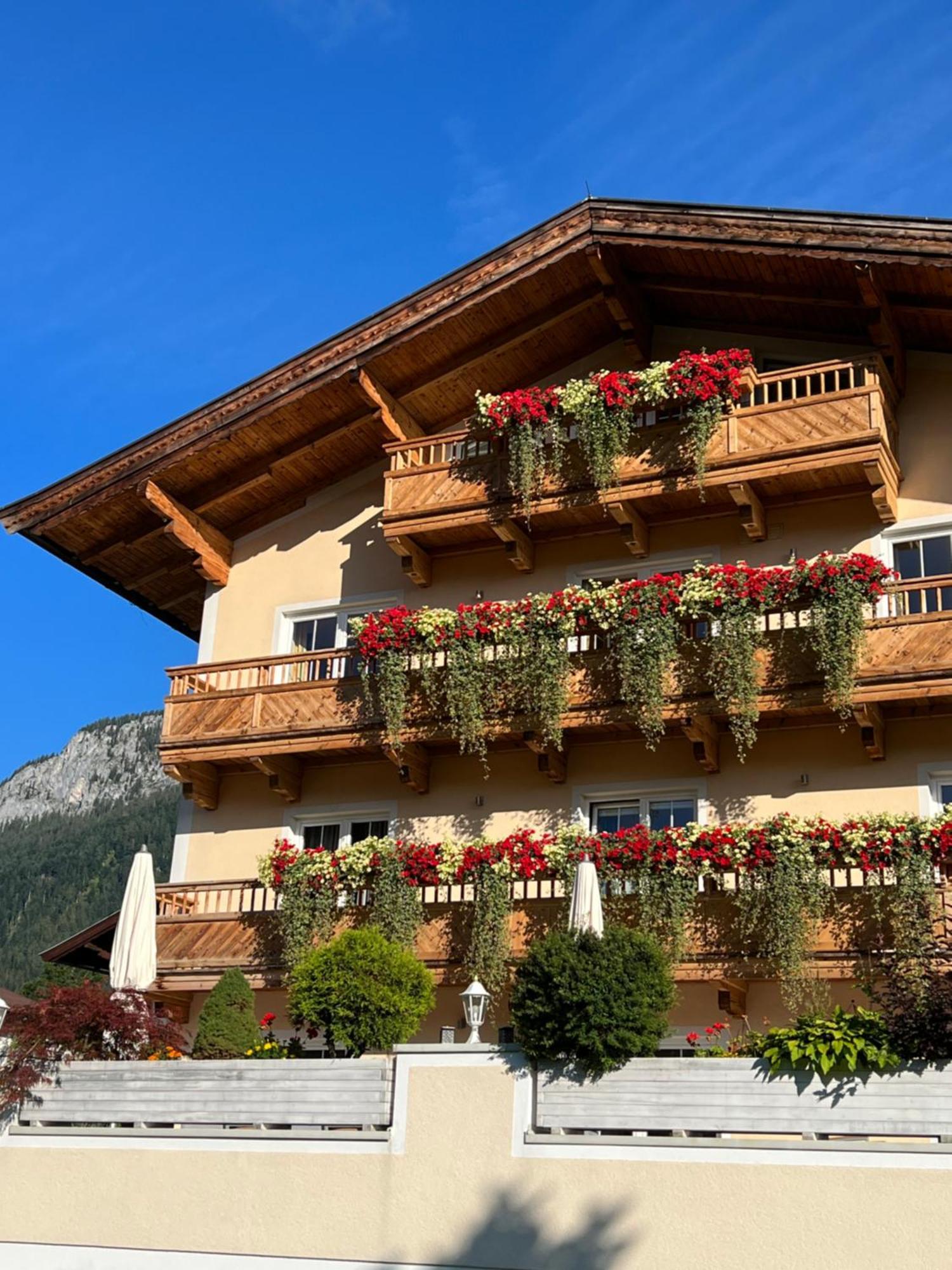 Residenz Theresa Soll Bagian luar foto